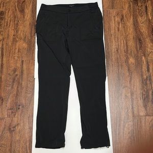 Athleta Women’s Trekkie Hike Pant size 14 Black